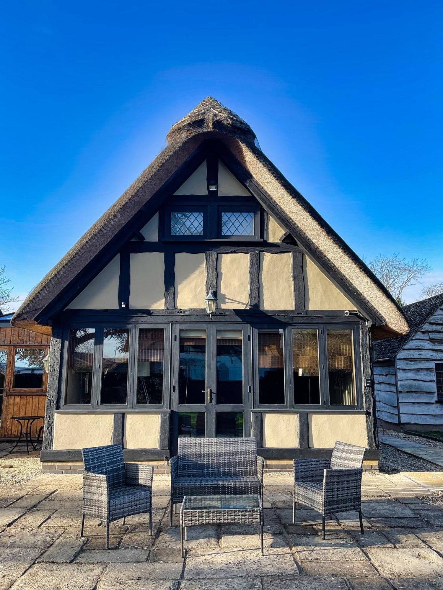 Guest House Gem In Wickhamford, Near Broadway Badsey Exteriör bild